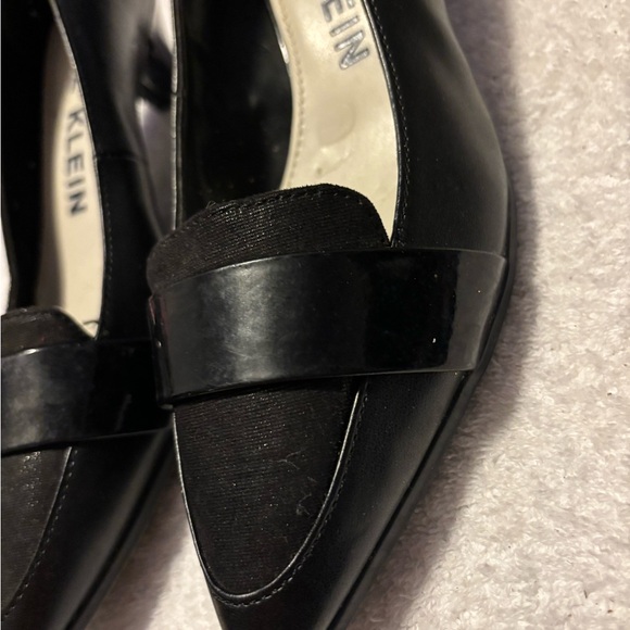 Almost Brand New Heels By ANNE KLEIN - Size 8 M - Heel Height 2 Inches- Box 72 - Picture 3 of 9